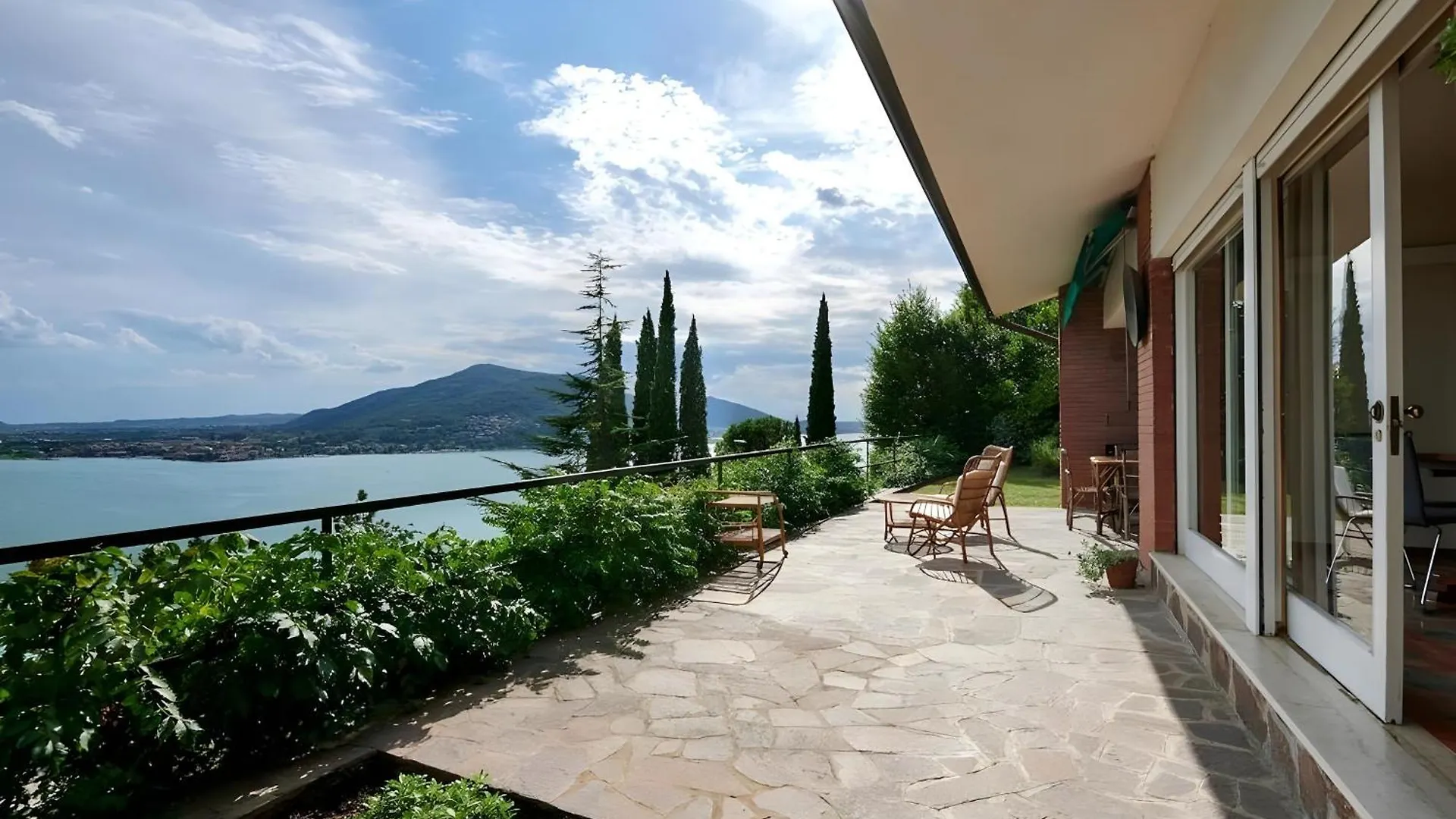 Apartment Casa Vista Lago Predore Italy