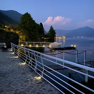 Anastasye Your Lakefront Vacation Ferienhaus