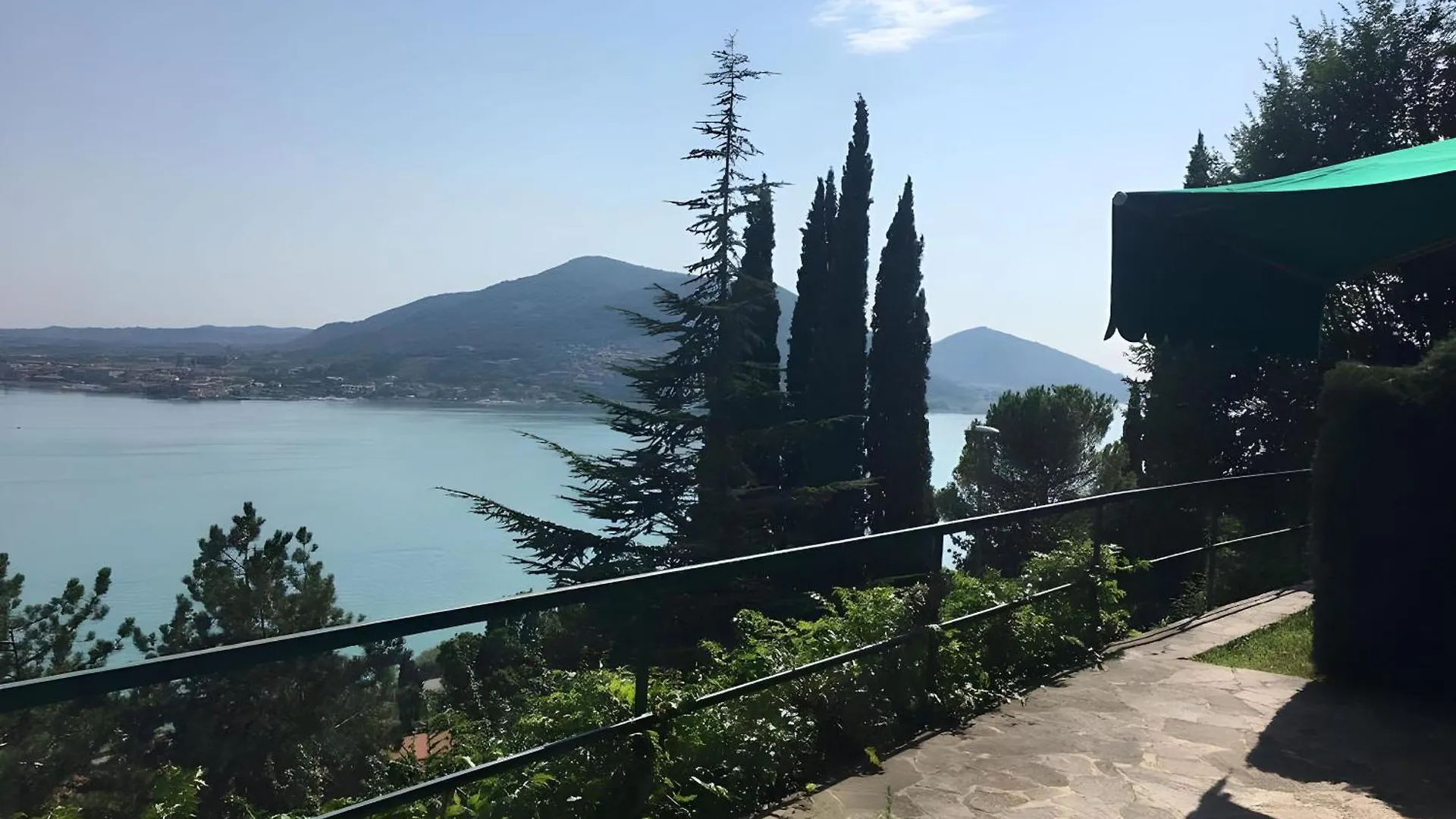 Casa Vista Lago 프레도레 아파트